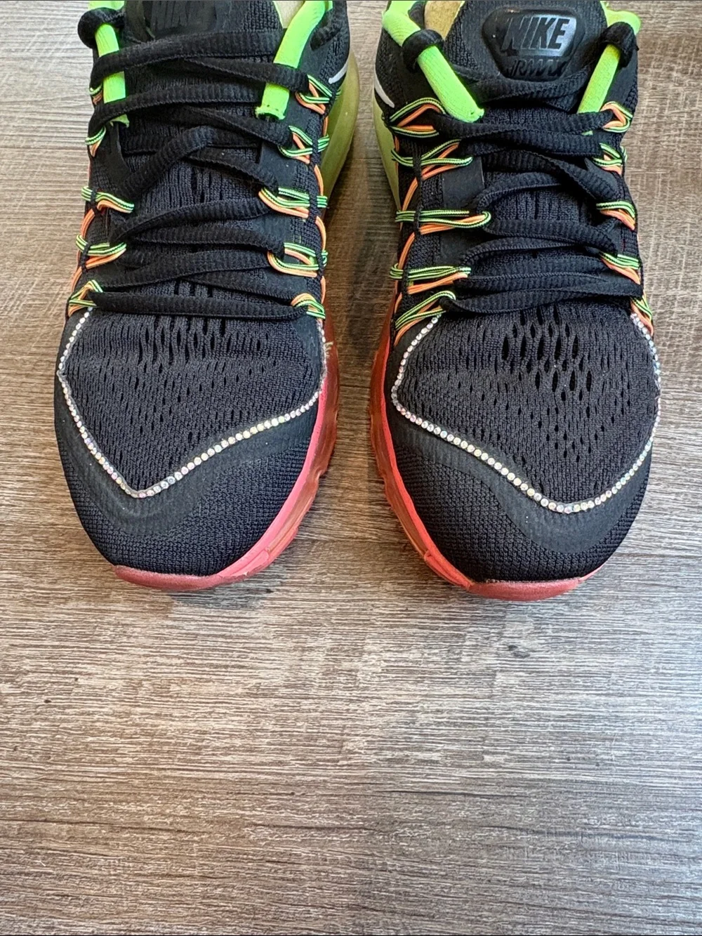 Nike Air Max Running Shoes Women's Size 6.5 Hyper Punch Lime